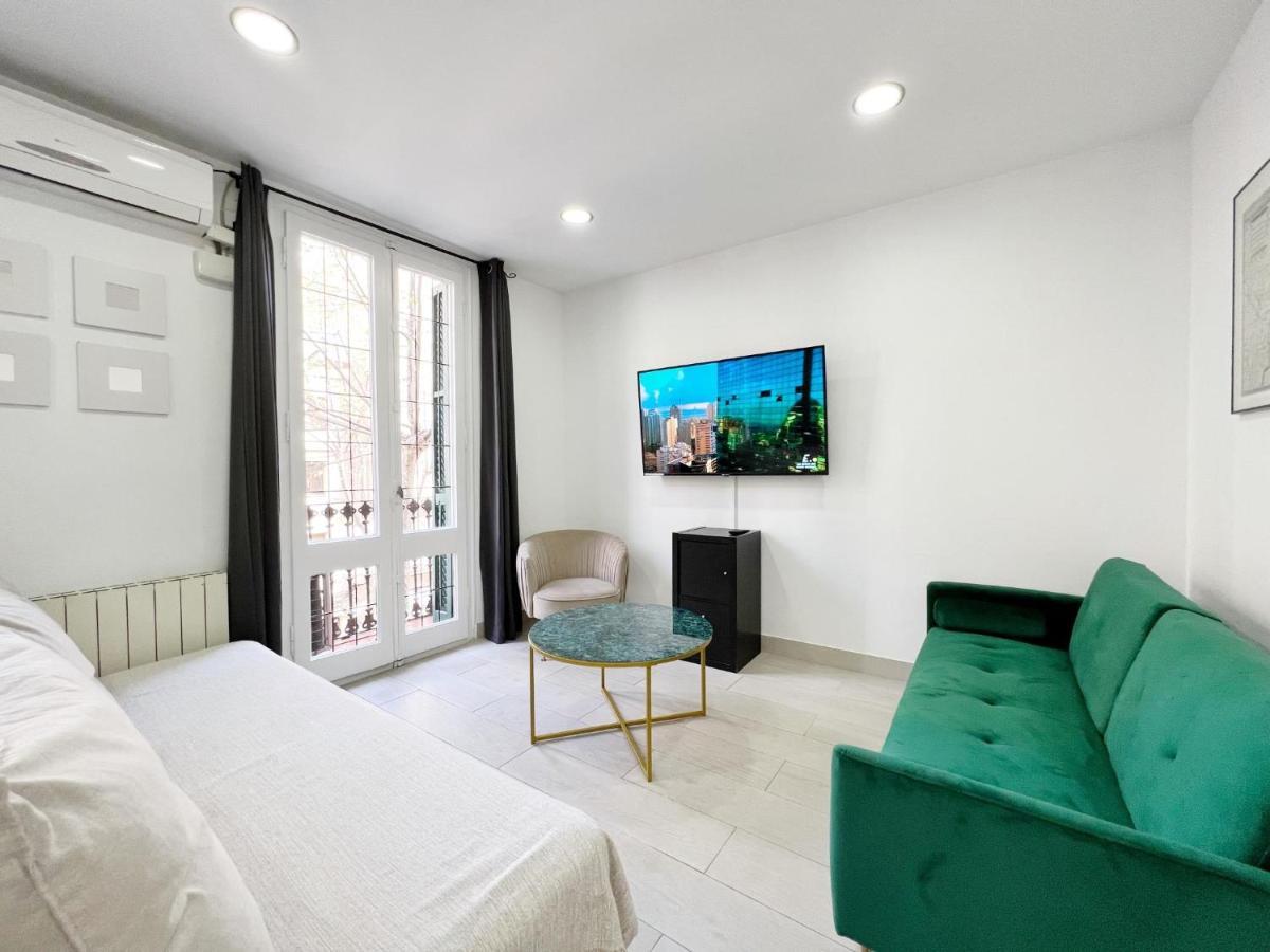 Appartamento Sagrada Familia Gaudi Barcellona Esterno foto
